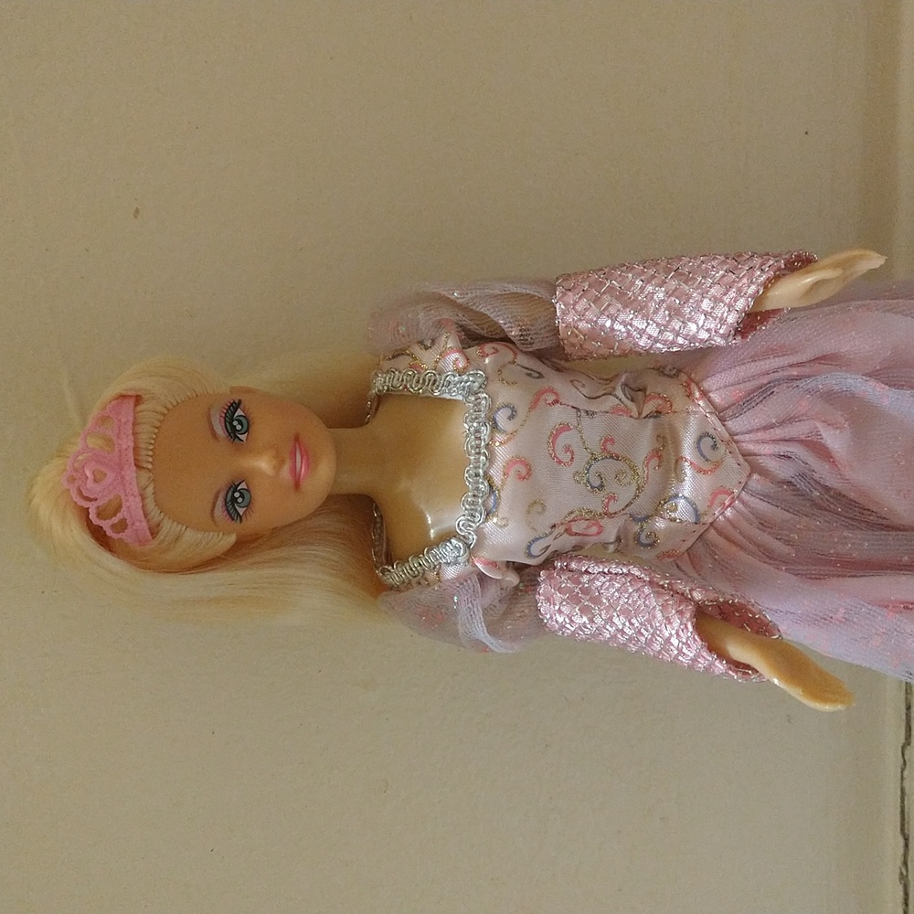Vintage RARE Barbie Clone Defa Lucy Princess Doll - Picture 2 of 5